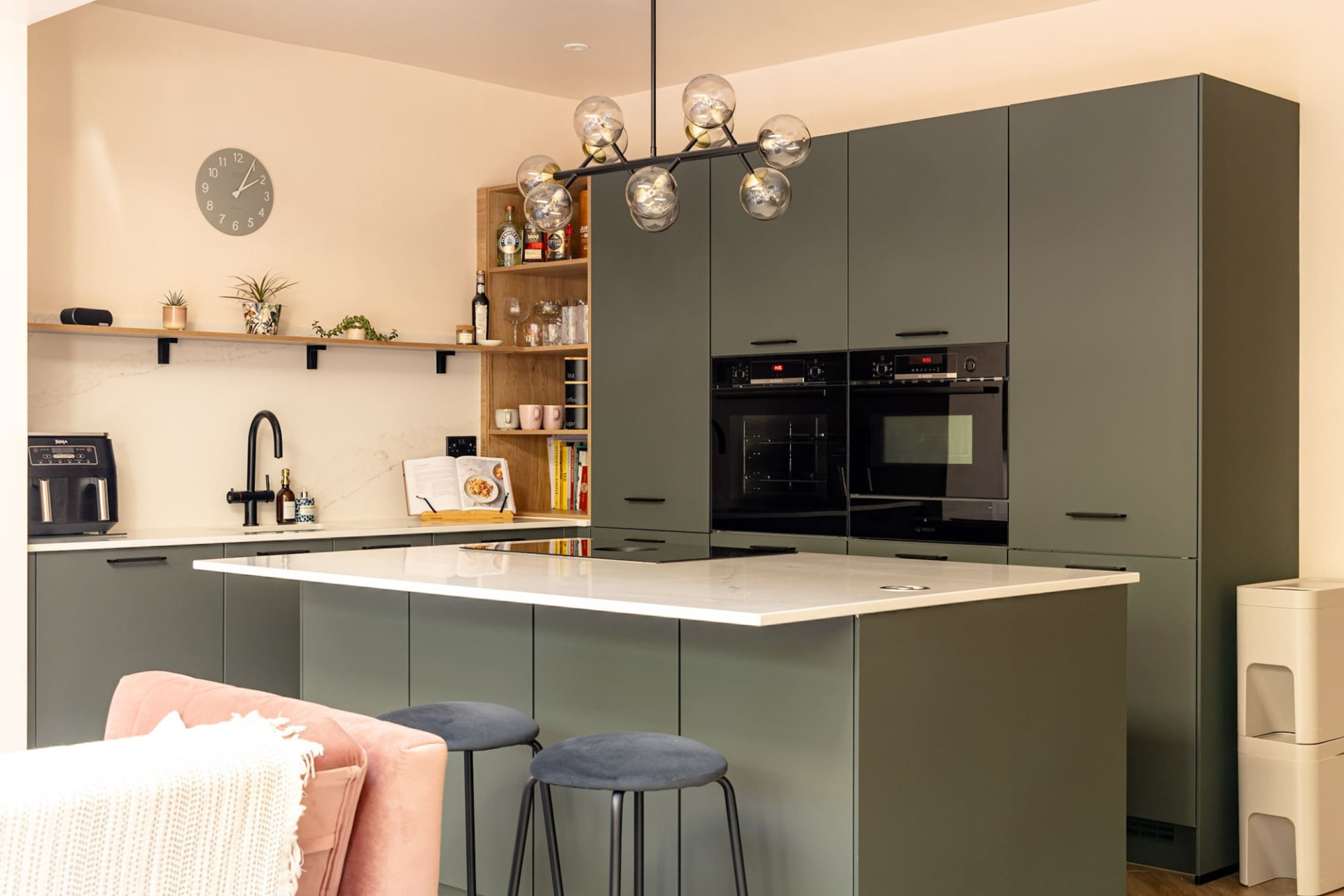 1 6nh9915 hdr | German Kitchen Outlet